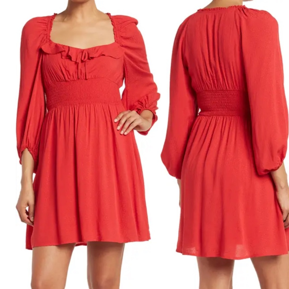 New Ruffled Dot Jacquard Mini Dress
BETSEY JOHNSON